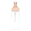 Bouteille pour cold brew Hario Ka-Ku en couleur rose, idéale pour préparer une boisson de café glacée rafraîchissante. Bouteille pour cold brew Hario Ka-Ku en couleur rose, idéale pour préparer une boisson de café glacée rafraîchissante.