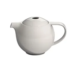 Porcelāna tējkanna Loveramics Pro Tea krēmkrāsā ar 400 ml tilpumu, iekļaujot tējas sietiņu. Porcelāna tējkanna Loveramics Pro Tea krēmkrāsā ar 400 ml tilpumu, iekļaujot tējas sietiņu.