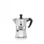 Klassisk sølvfarvet Bialetti Moka Express kaffebrygger til tilberedning af op til 4 kopper kaffe. Klassisk sølvfarvet Bialetti Moka Express kaffebrygger til tilberedning af op til 4 kopper kaffe.