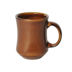 Hnedý porcelánový hrnček Loveramics Hutch s objemom 250 ml, ideálny pre filter kávu a čaj.
