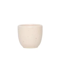 Porcelánový hrnček Aoomi Dust Mug 04 o objeme 80 ml zo série Dust, ideálny pre milovníkov minimalistického dizajnu.