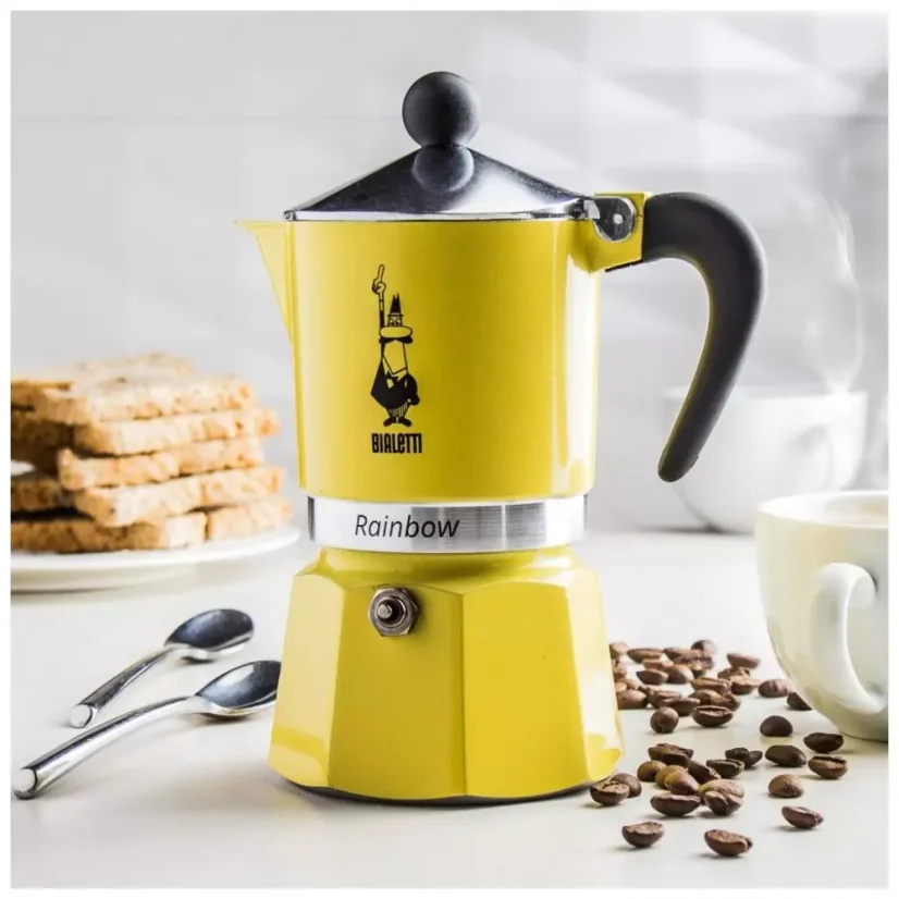Cafetière Moka Bialetti Rainbow 3, l'une des méthodes alternatives les plus célèbres pour préparer le café.