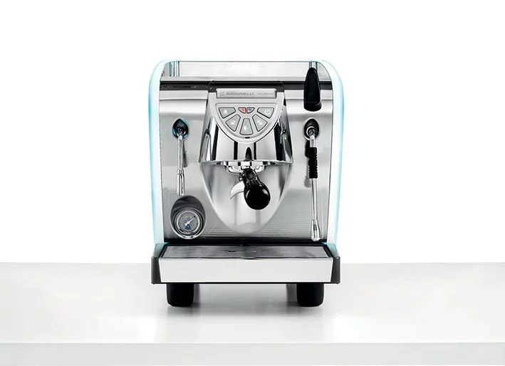 Home lever espresso machine Nuova Simonelli Musica Lux with vibration pump.