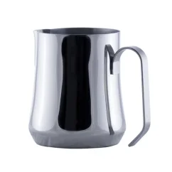Elegante Milchkanne Motta Aurora mit einem Fassungsvermögen von 350 ml in mattem Finish für perfekten Milchschaum.