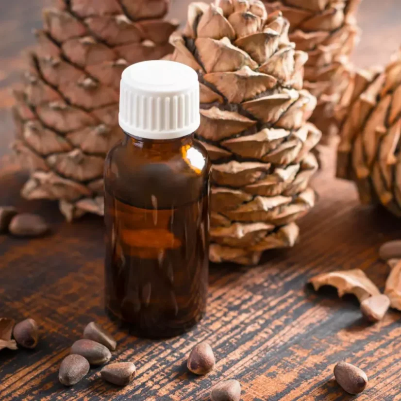 L'huile essentielle de cèdre de l'Himalaya BIO est un produit 100% naturel, certifié par l'agriculture durable.
