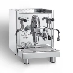 Machine à café espresso domestique Bezzera Mitica S en couleur argent.