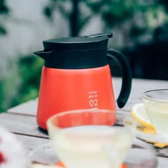 Porte-théière isolante rouge en acier inoxydable de 600 ml, idéale pour garder le café chaud.