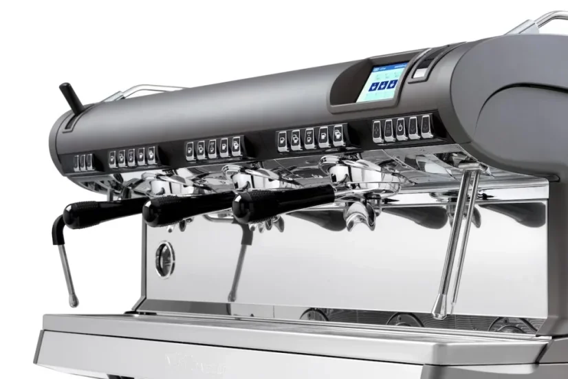 Professionelle Siebträger-Kaffeemaschine Nuova Simonelli Aurelia Wave UX 3GR mit einer Leistung von 8000 W.