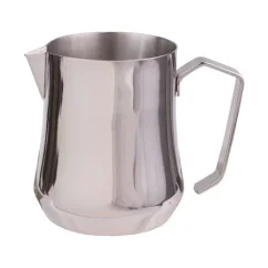 Strieborná kanvička na mlieko Motta Tulip s objemom 500 ml, ideálna na prípravu peny na cappuccino.