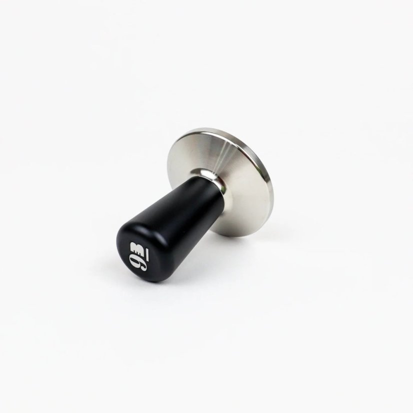 Tamper mit einem Durchmesser von 53 mm.