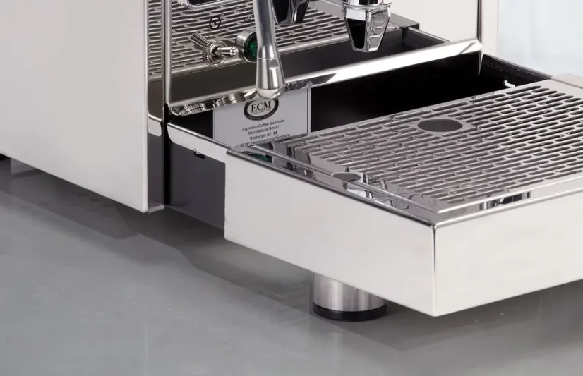 Drip tray of the ECM Classika espresso machine.