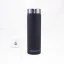 Termo vaso Asobu Le Baton de 500 ml de color gris con aislamiento de doble pared, ideal para mantener la temperatura de las bebidas.