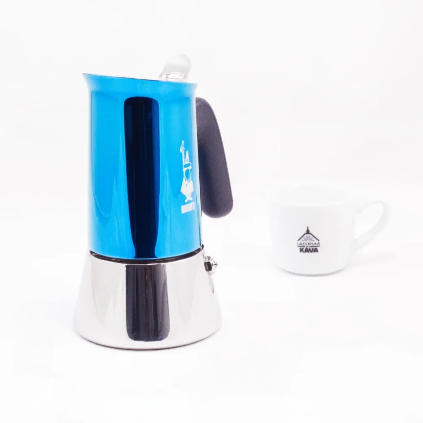 Bialetti New Venus Blue moka pot for making up to 4 cups of coffee.
