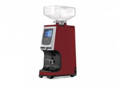 Červený mlynček na espresso Atom od spoločnosti Victoria Arduino.