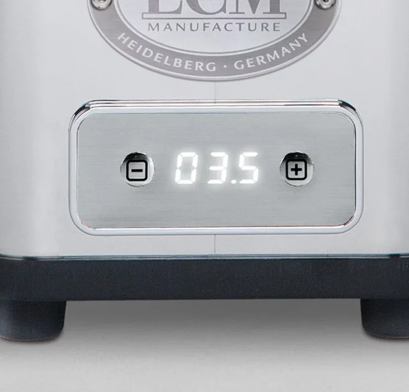 Detailed view of the ECM S-Automatik 64 grinder display
