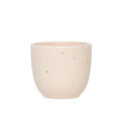 Keramikbecher Aoomi Dust Mug 05 mit einem Volumen von 170 ml.