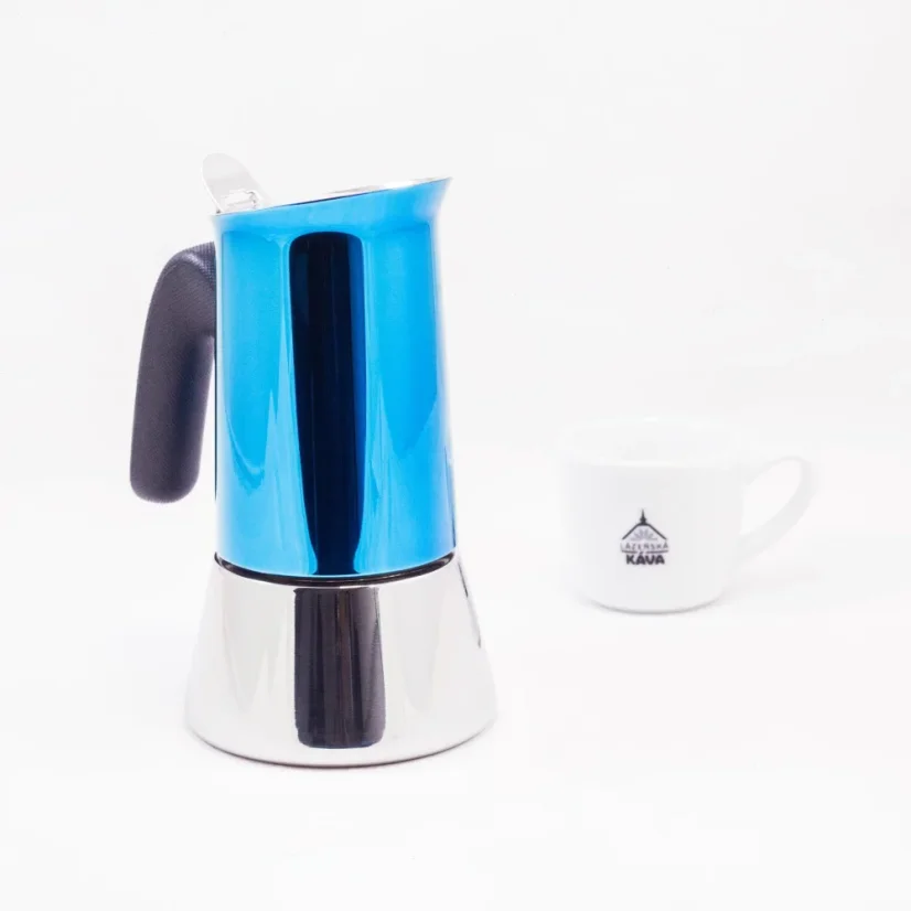 Bialetti New Venus Blue moka pot for 4 cups, suitable for use on ceramic hobs.