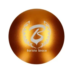 Nástroj Barista Space C3 Needle Tamper 58mm vo zlatej farbe, ideálny na prípravu dokonale rovnomerného espressa.