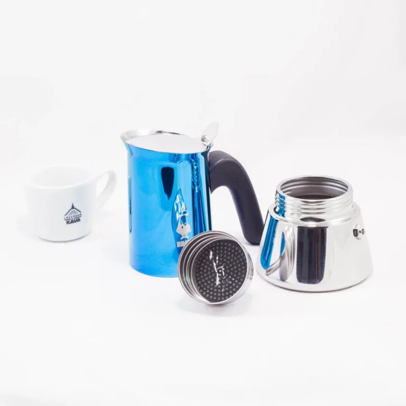 Bialetti New Venus Blue moka pot for 4 cups, suitable for heating on gas.