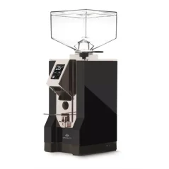 Espresso coffee grinder Eureka Mignon XL CR in elegant black color, with electric drive for easy coffee grinding.