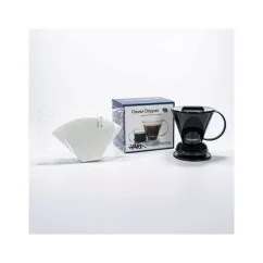 Plastic Clever dripper L with a capacity of 500 ml in black, which allows you to prepare up to 3 cups of coffee.