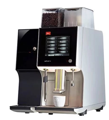 Profesionálny automatický kávovar Melitta Cafina XT6 ponúka tichý chod, ideálny pre reštaurácie a kaviarne.