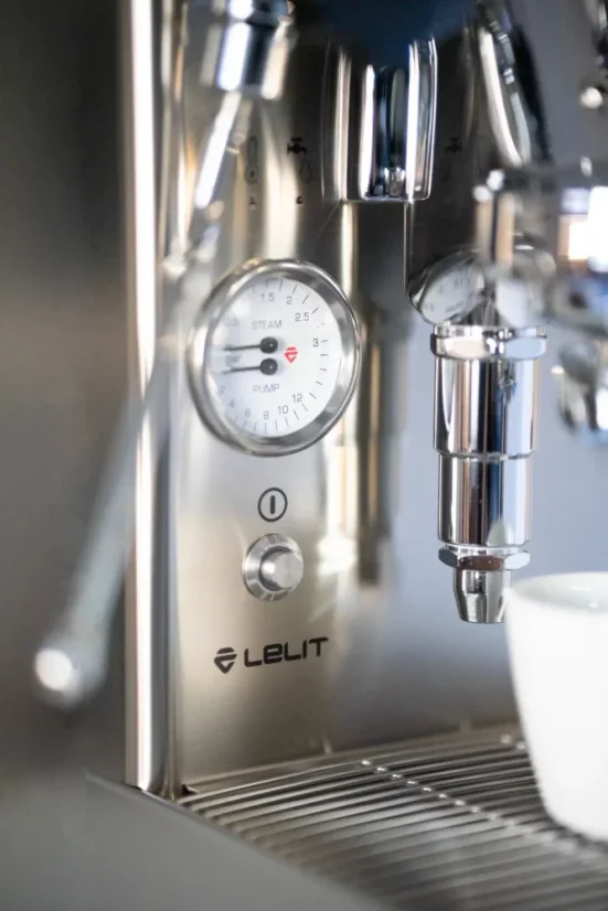 Espresso pressure gauge for Lelit Mara coffee machine.