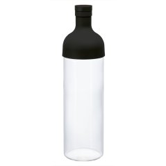 Fekete palack jeges teahoz Hario Filter-In Bottle. 750 ml űrtartalom.