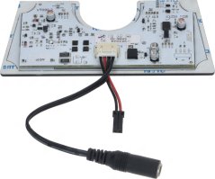Elektronesch Plack fir de Pro-Fondi Evo mat engem flaache Konnektor, iwwer e schwaarze Kabel mat der Stroumbuchs verbonnen. Elektronesch Plack fir de Pro-Fondi Evo mat engem flaache Konnektor, iwwer e schwaarze Kabel mat der Stroumbuchs verbonnen.