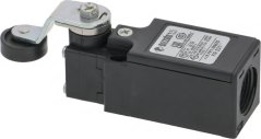 Endmikroschalter Pizzato mat Rullenhiewel an engem schwaarze Gummiréideche