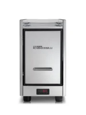 Frigo Nuova Simonelli Pontofrigo mat eng Spannung vun 230V.