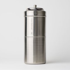 Moderne Version des traditionellen südindischen Kaffeekochers Aramse Sofi 72. Moderne Version des traditionellen südindischen Kaffeekochers Aramse Sofi 72.