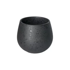 Black porcelain tasting mug by Loveramics Brewers with a 150 ml capacity in basalt color, perfect for tasting coffee with nutty notes.