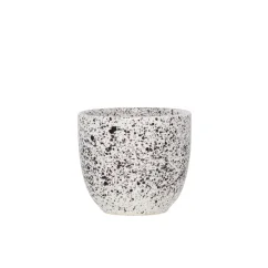 Biely porcelánový hrnček Aoomi Mess Mug 04 o objeme 80 ml.