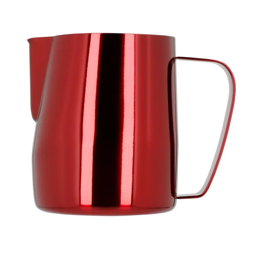soulier rouge pour le lait Barista Space d'une capacité de 600 ml sur fond blanc, vue de côté