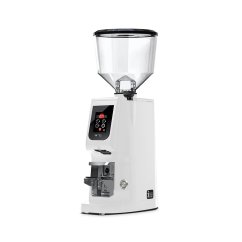 Eureka Atom W 75 bel za espresso mlinček za kavo se odlikuje tihim delovanjem. Eureka Atom W 75 bel za espresso mlinček za kavo se odlikuje tihim delovanjem.