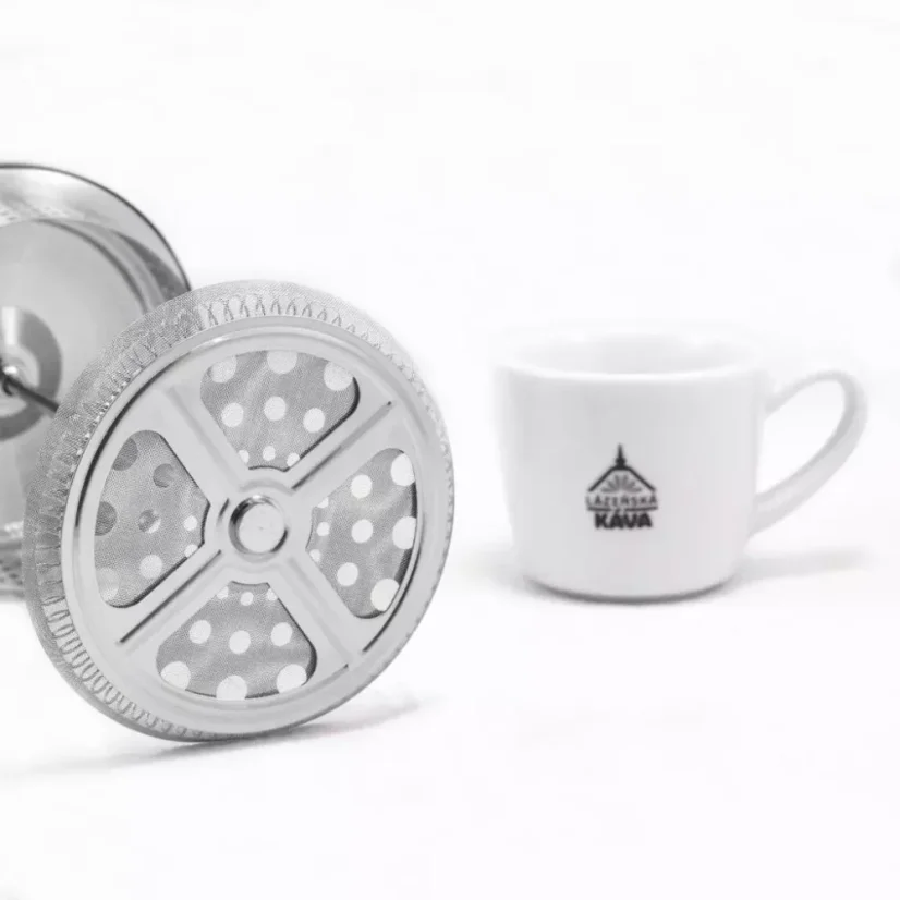 Barista & Co Core Coffee Press in black, with a capacity of 1000 ml, equipped with a plunger for making quality coffee.