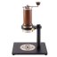 Machine à espresso manuelle Aram avec socle en acier inoxydable sur le côté. Machine à espresso manuelle Aram avec socle en acier inoxydable sur le côté.