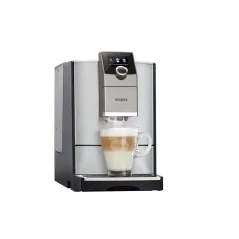 Máquina de café automática para uso doméstico Nivona NICR 799 com corpo frontal em aço inoxidável.