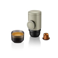 Cestovný mini kávovar na kapsule Wacaco Minipresso NS2. Cestovný mini kávovar na kapsule Wacaco Minipresso NS2.