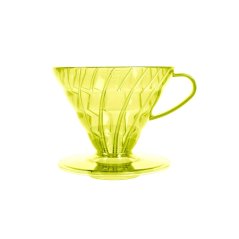 Żółty plastikowy dripper Hario V60-02 do przygotowania 2-4 filiżanek kawy. Żółty plastikowy dripper Hario V60-02 do przygotowania 2-4 filiżanek kawy.