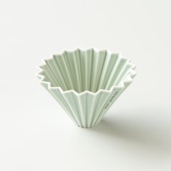 Dripper céramique Origami S vert mat - porcelaine japonaise