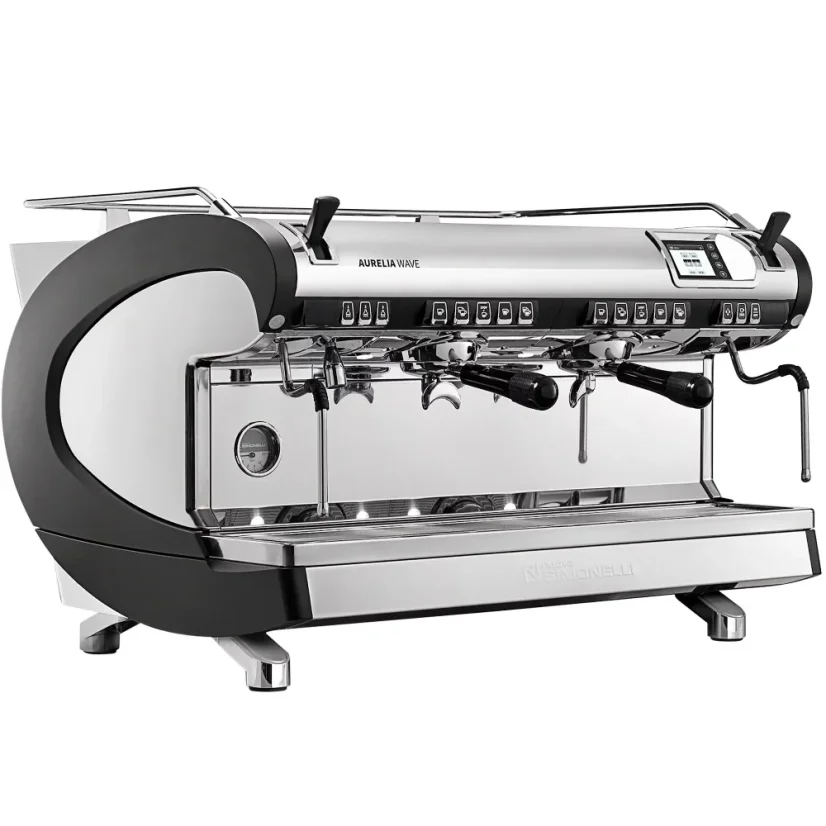 Profesionálny pákový kávovar Nuova Simonelli Aurelia Wave 2GR v čiernej farbe, známy pre svoju kvalitu.