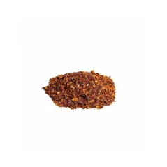 Sypaný čaj Rooibos Natural na bielom pozadí, pohľad zo strany Sypaný čaj Rooibos Natural na bielom pozadí, pohľad zo strany
