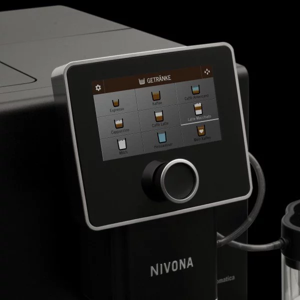 Automata kávéfőző Nivona NICR 960 elegáns fekete színben, ideális otthoni kávékészítésre.