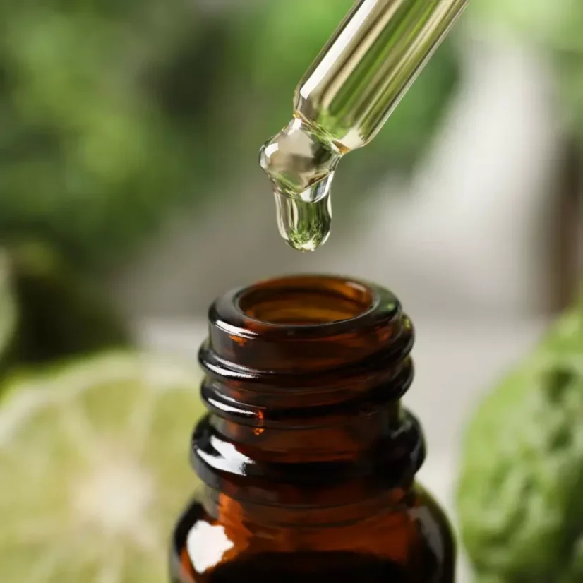 BIO Bergamot to 100% naturalny olejek eteryczny o pojemności 10 ml, idealny do stosowania u dzieci.