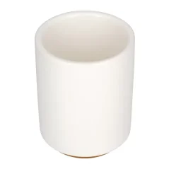 Biely porcelánový šálka Fellow Monty Latte Cup s objemom 325 ml, ideálny pre prípravu caffe latté. Biely porcelánový šálka Fellow Monty Latte Cup s objemom 325 ml, ideálny pre prípravu caffe latté.