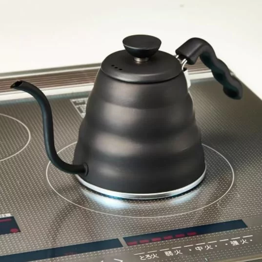 Suitable for all types of heating sources; goose-neck kettle