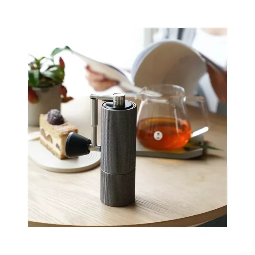 Molino Timemore C2 Fold – molinillo con mango plegable en color gris.