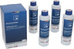 Véier Plastiksfläschen Entfetter mat engem bloe Label niewent der Verpackungsschachtel Véier Plastiksfläschen Entfetter mat engem bloe Label niewent der Verpackungsschachtel